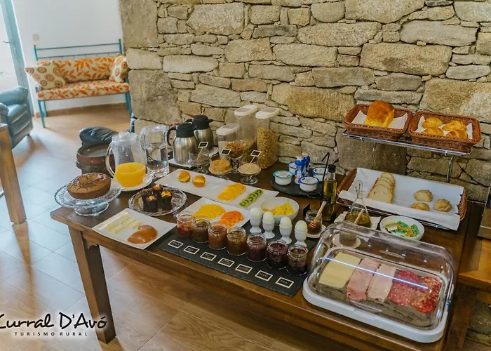 Curral D Avo * Cacarelhos