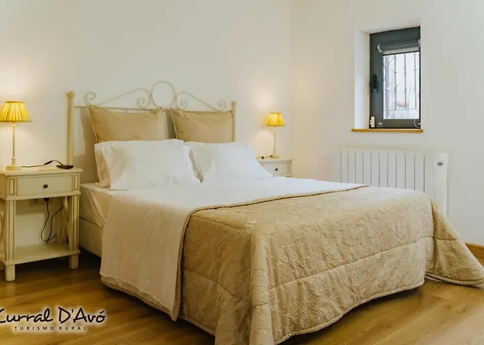 בית כפרי Curral D Avo &