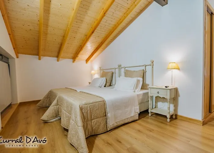 Curral D Avo & Летний дом *
