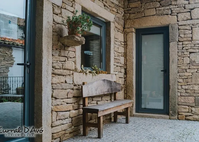 Curral D Avo & Летний дом Cacarelhos
