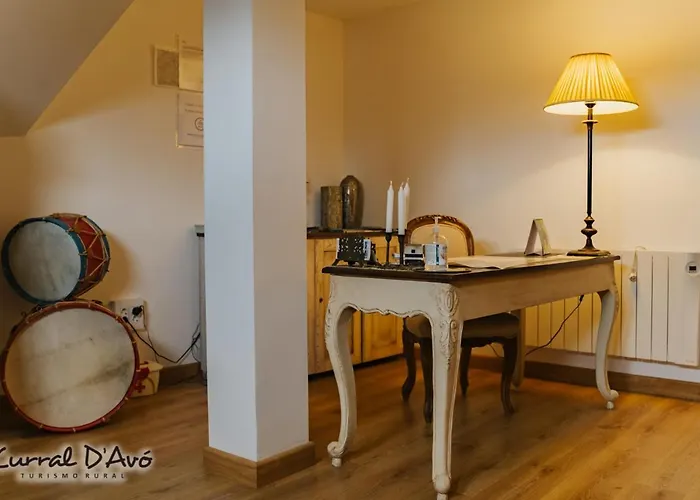 Curral D Avo & Летний дом Cacarelhos