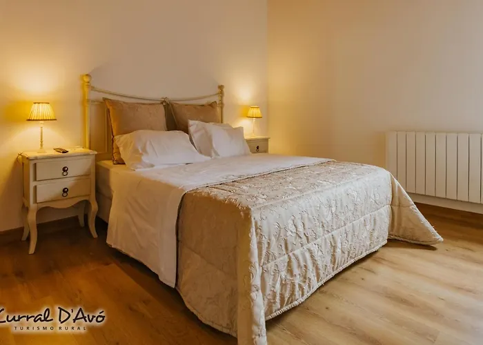 Curral D Avo & Cacarelhos